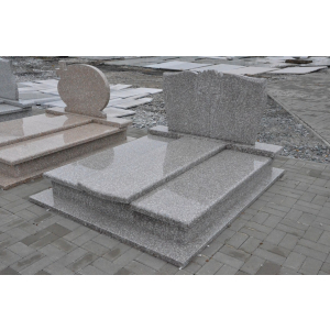 Nr G12-K160<br />Nagrobek Brąz królewski<br />Wzór: 3 płyty  <br />Wymiar: 190x160x20 cm.