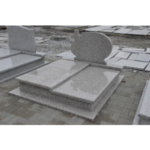 Nr G11-K160<br />Nagrobek Brąz królewski<br />Wzór: 2 płyty<br />Wymiar: 190x160x20 cm.