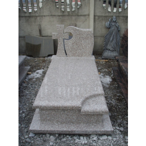 Nr G02-K90<br />Nagrobek Brąz królewski<br />Wzór: róg<br />Wymiar: 190x90x20 cm.